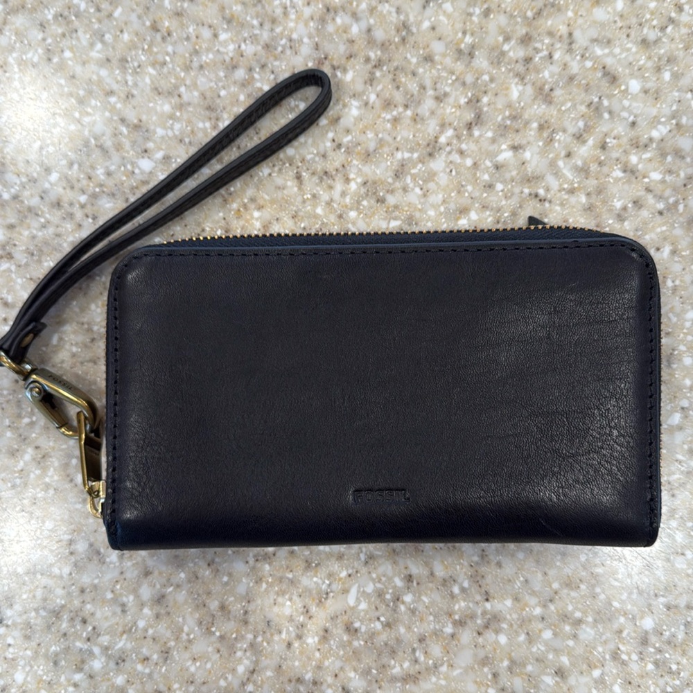 Fossil Zip Around Wristlet Wallet Clutch Black Leather
